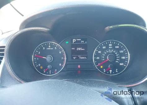 2018 Kia Forte Lx z USA, uszkodzony, nr VIN 3KPFK4A70JE204247